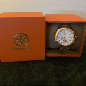 Tory Burch Women’s Rose Gold Watch- TBW1253